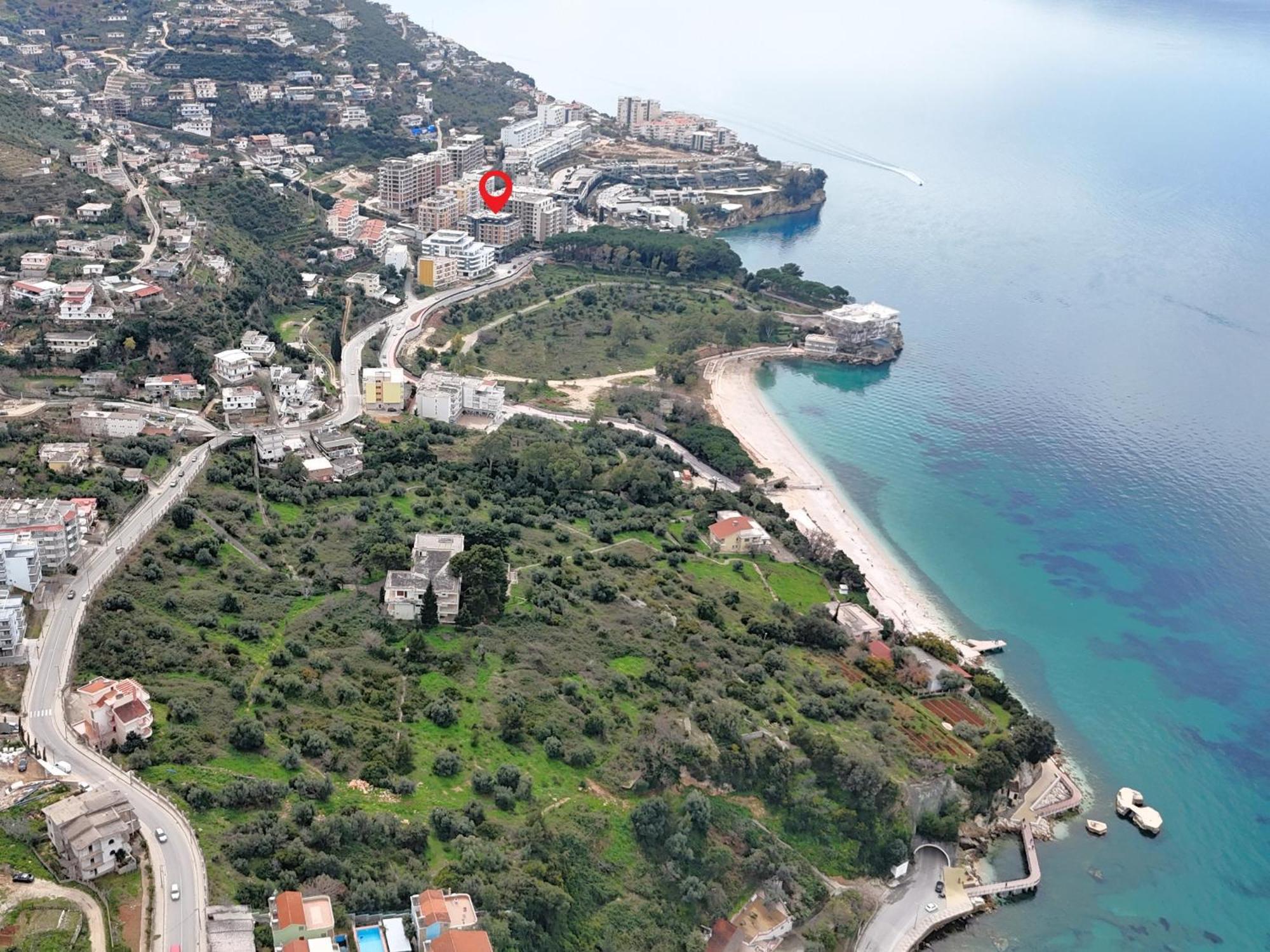 Diamond * Vlorë